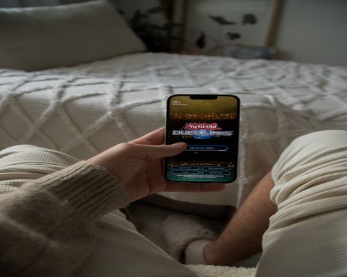 Preview of the fictional Southern Light Explorer mobile game